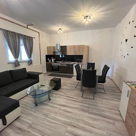 Apartment Tilia Otocac Luaran gambar