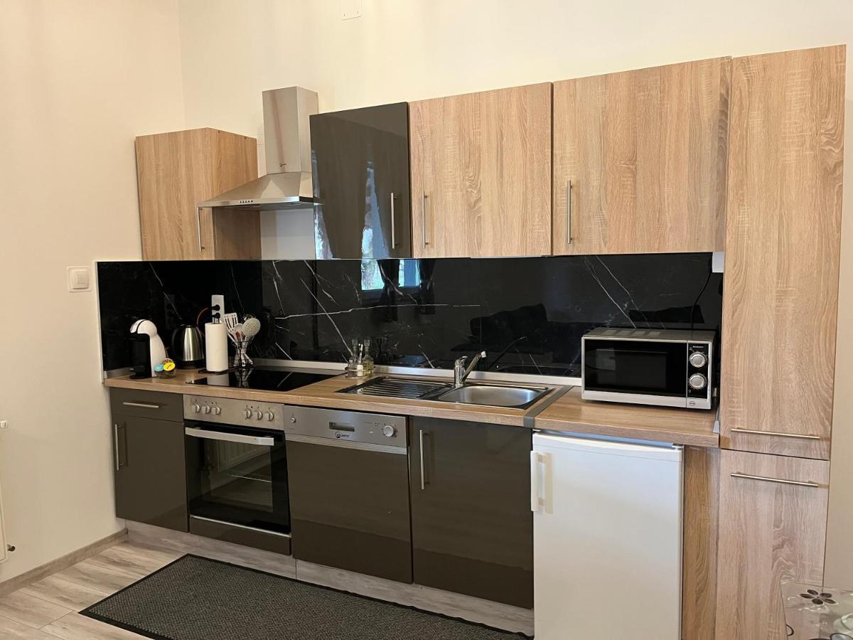 Apartment Tilia Otocac Luaran gambar